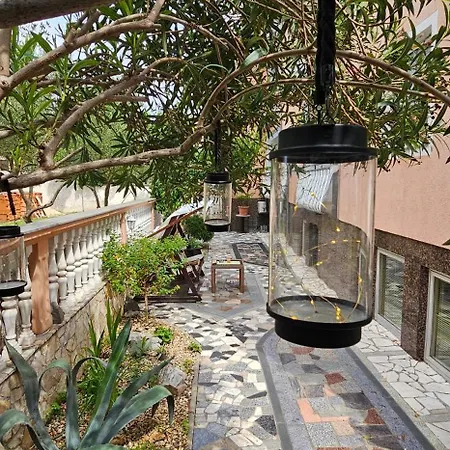 Apartment Jelena *