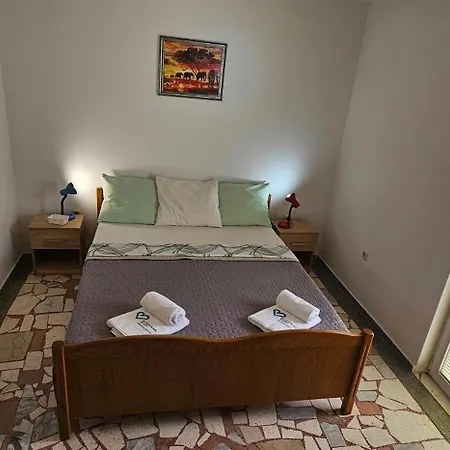 Apartament Jelena *