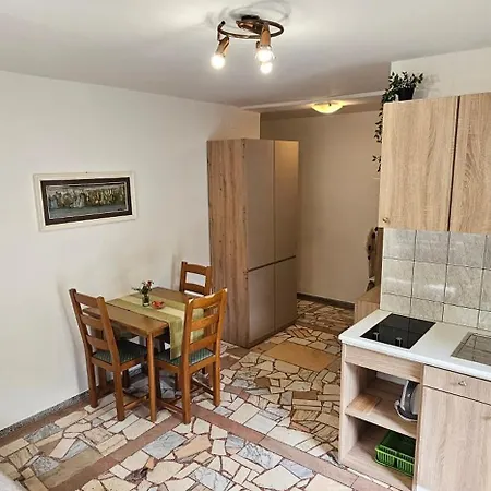 Apartament Jelena *